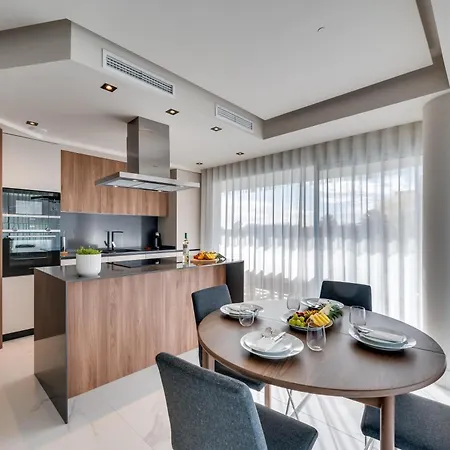 Appartement Newly Built 3 Bdrm Luxury Close To The *
